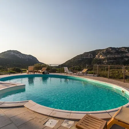 Lustincone Hotel Patrimonio