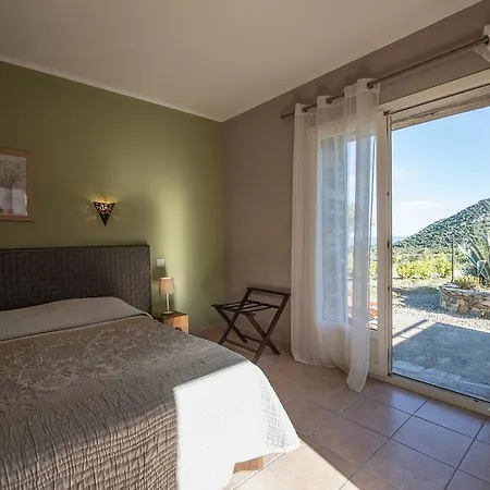 Hotel Lustincone 3*